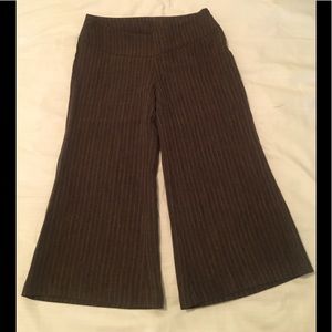 Striped Capri Dress Pants
